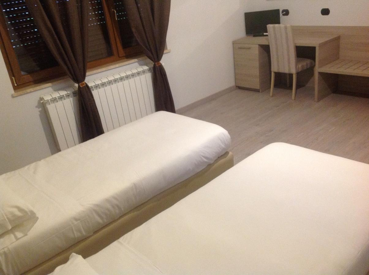 Il Borghetto Hotel Ristorante Lamezia Terme Exterior foto